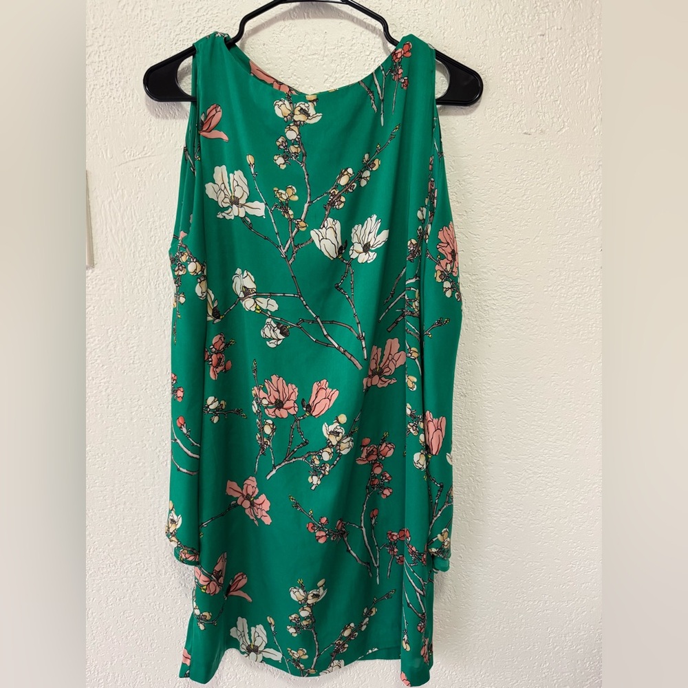 Floral Green Open Sleeve Top